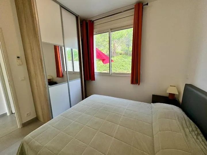 Le Citron, Bel Appartement En Pleine Nature A 2 Minutes Du Centre Ville Hyères
